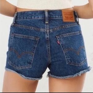 Levi’s 501 Women’s Shorts Size 26